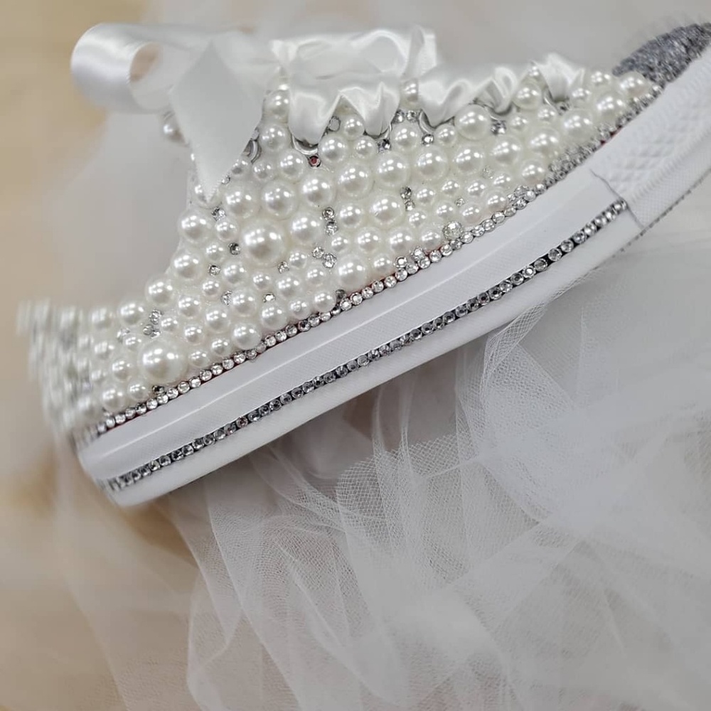 Custom converse - Picture 1 of 1